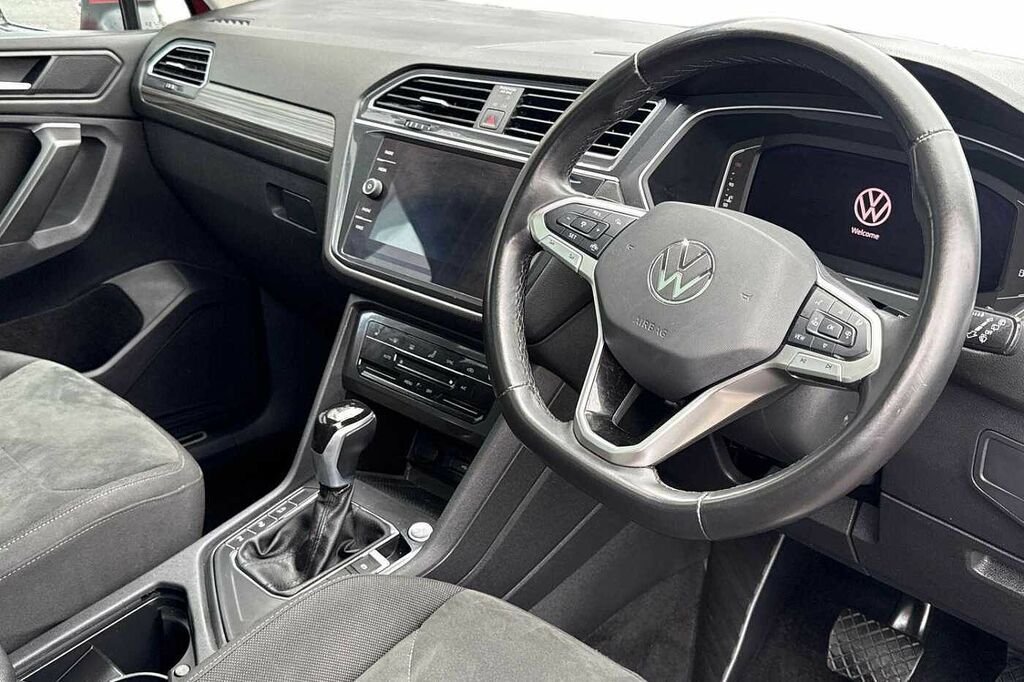 Volkswagen Tiguan Allspace 1.5 Tsi Elegance Dsg DP24XZS Red #6