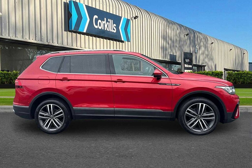 Volkswagen Tiguan Allspace 1.5 Tsi Elegance Dsg DP24XZS Red #4