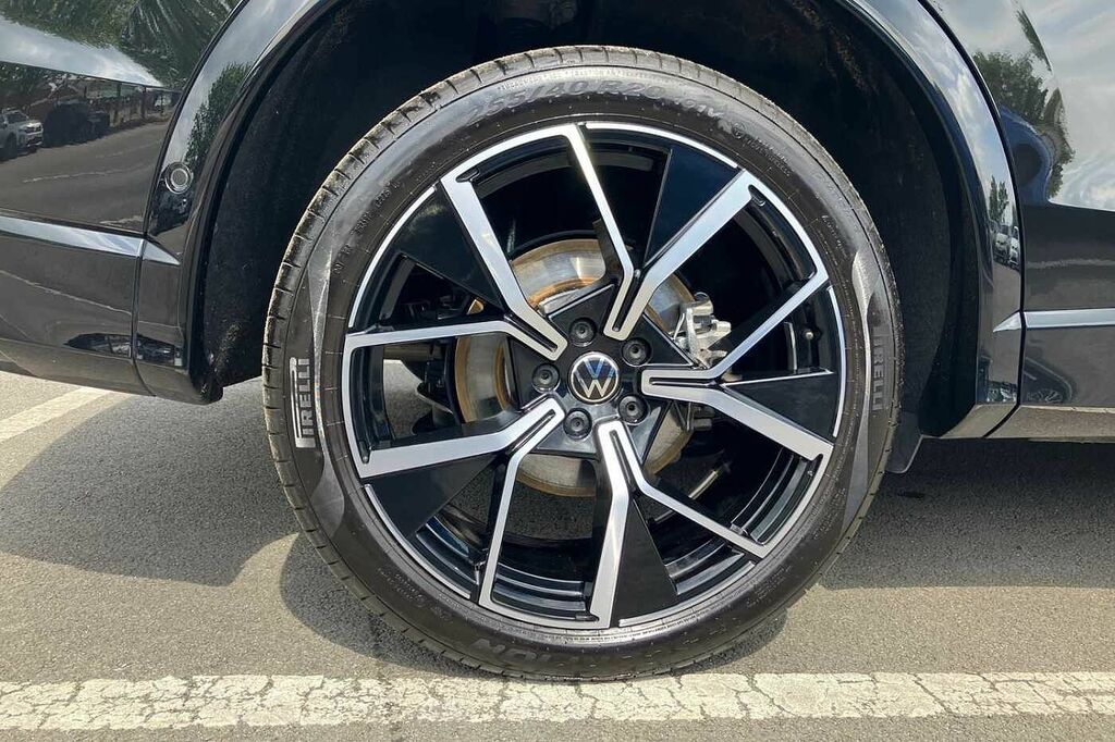 Volkswagen Tiguan 1.5 Tsi 272 Ehybrid R-line Dsg PL75AAZ Black #5