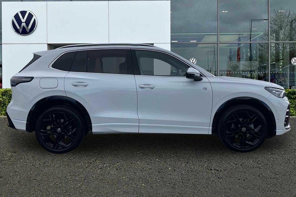 Volkswagen Tiguan 1.5 Etsi 150 R-line Dsg PN75ONJ White #4