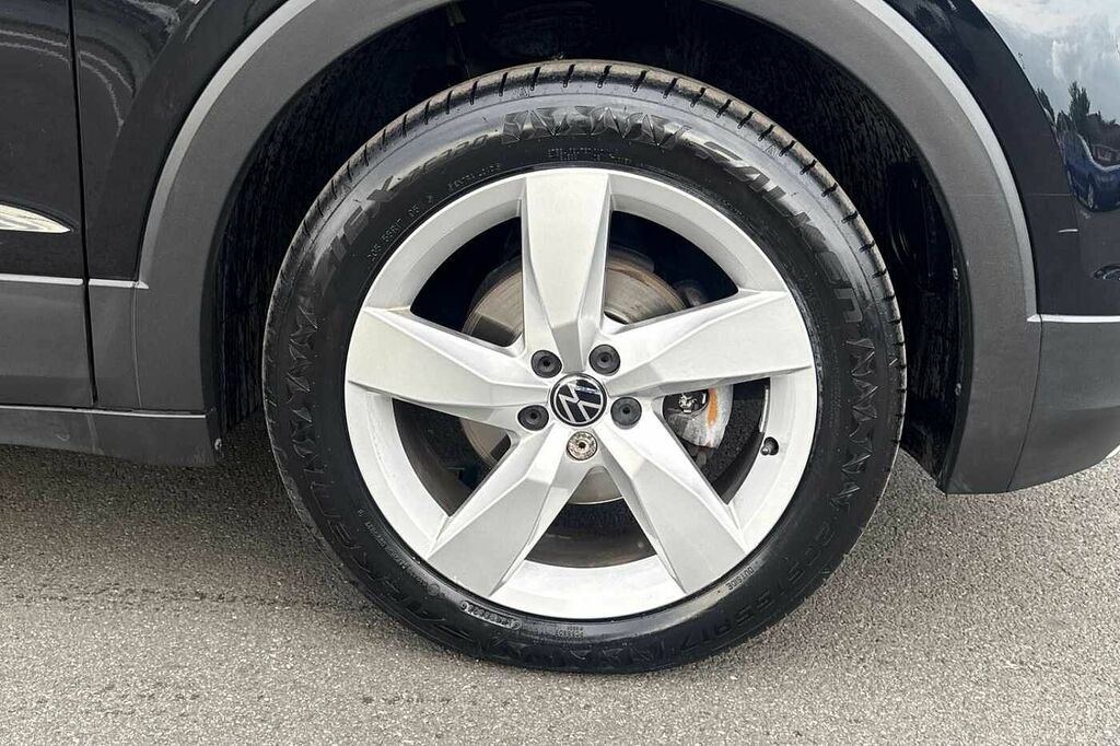 Volkswagen T-Cross 1.5 Tsi Evo Sel Dsg VK23EEW Black #5