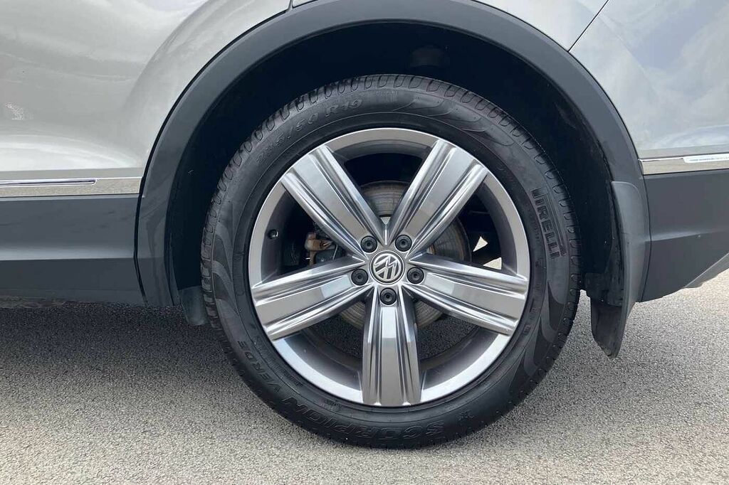Volkswagen Tiguan 1.5 Tsi Evo 2Wd 150Ps 7-Speed Dsg HT69NYB Silver #5