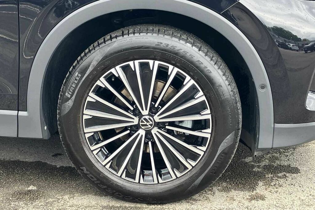 Volkswagen Tiguan 1.5 Etsi 150 Match Dsg PK74RXU Black #5