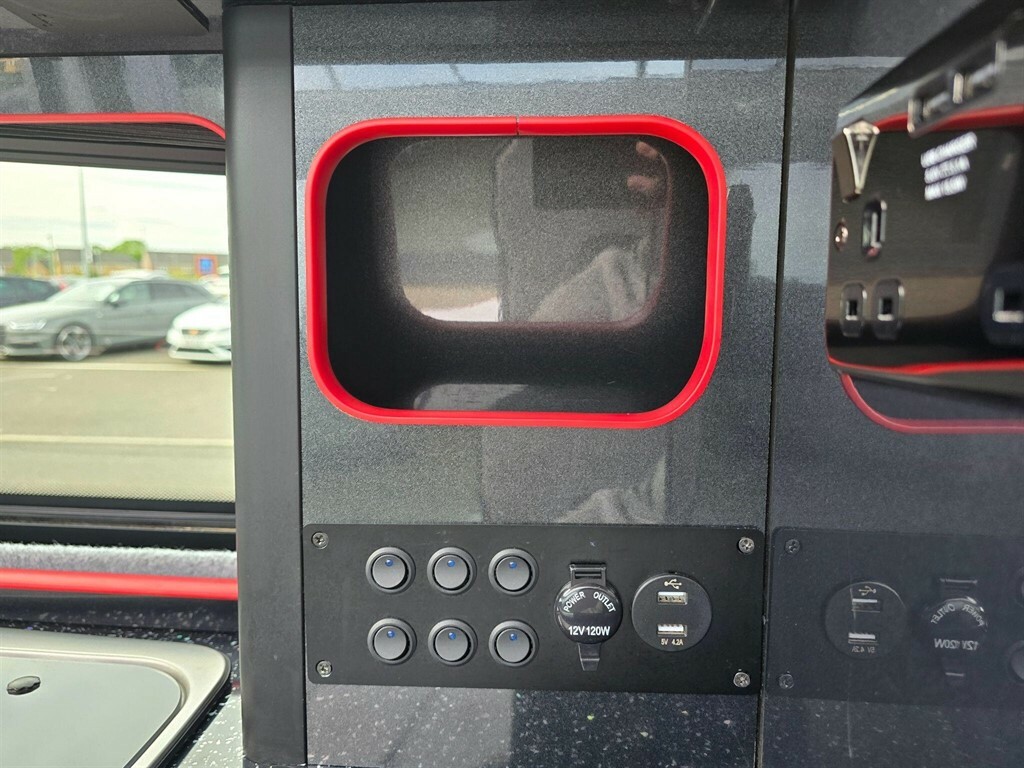 Volkswagen Campervan Campervan 201919 #18