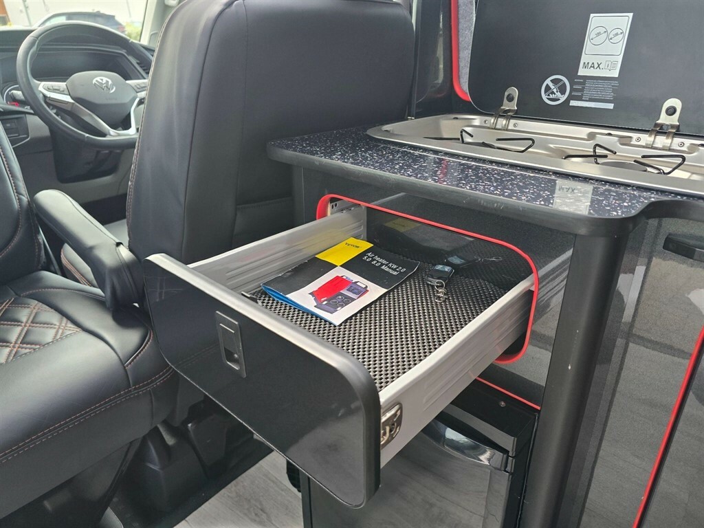 Volkswagen Campervan Campervan 201919 #45