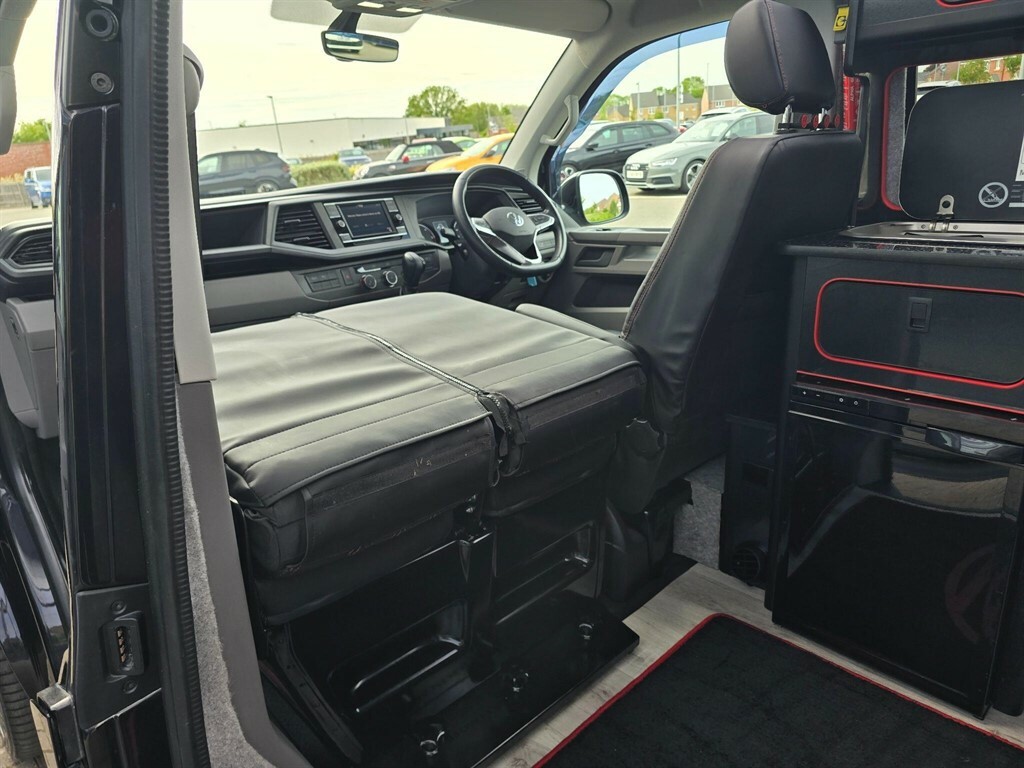 Volkswagen Campervan Campervan 201919 #43