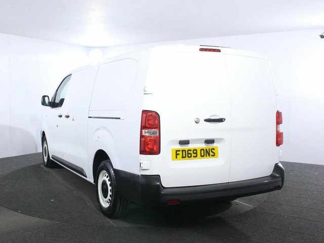 Vauxhall Vivaro 2.0 Turbo D 3100 Edition Panel Van Manu Yellow #5