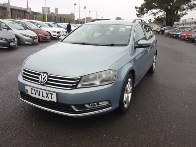 Volkswagen Passat 2.0 Tdi Bluemotion Tech Se Estate Manua Grey #3