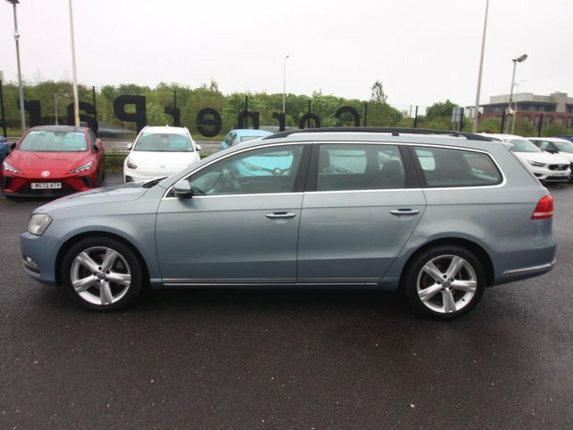 Volkswagen Passat 2.0 Tdi Bluemotion Tech Se Estate Manua Grey #4