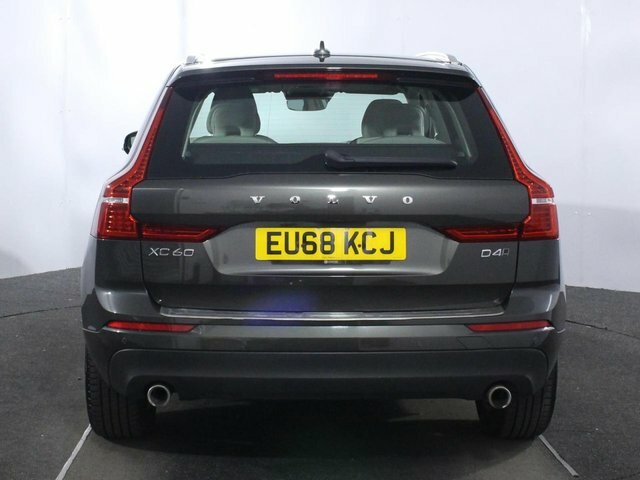 Volvo XC60 2.0 D4 Momentum Suv Awd Euro 6 S EU68KCJ Grey #6