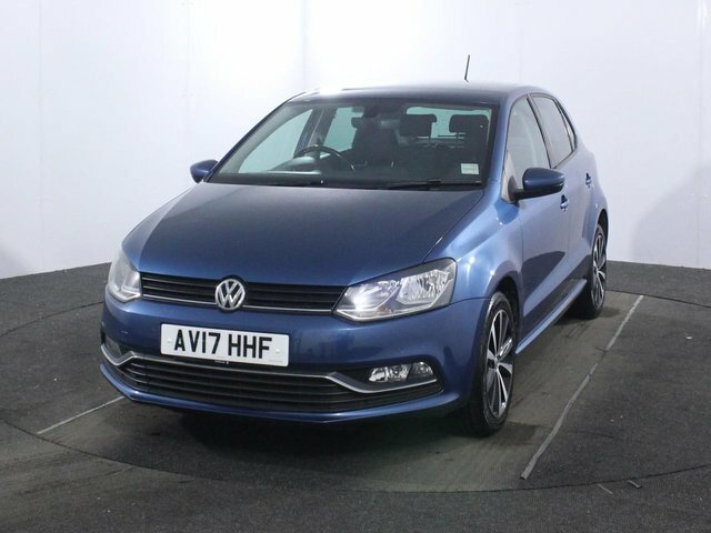 Volkswagen Polo 1.2 Tsi Bluemotion Tech Match Edition Hatchback AV17HHF Blue #3
