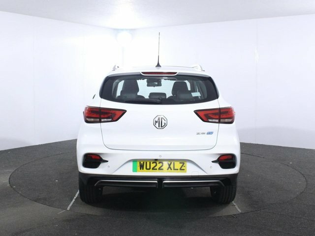 MG ZS 51.1Kwh Trophy Suv 176 Ps WU22XLZ White #6