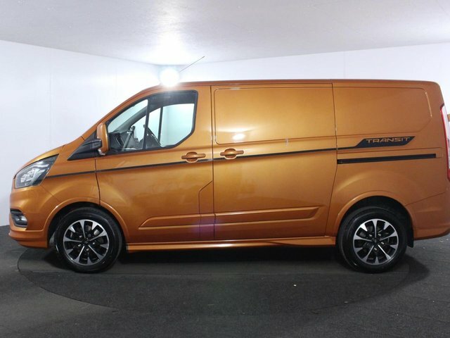 Ford Transit Custom 2.0 310 Ecoblue Sport Panel Van CN70SXC Orange #4