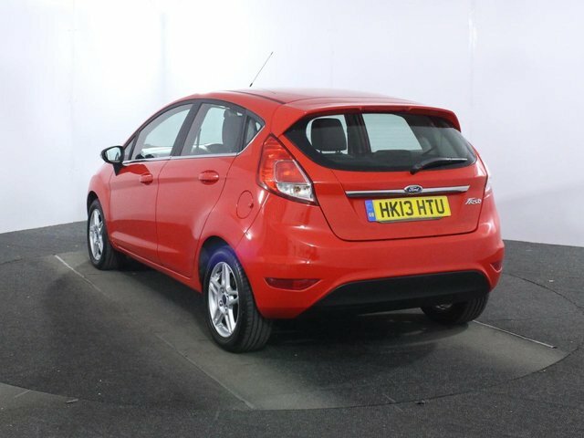 Ford Fiesta 1.25 Zetec Hatchback Euro 5 82 HK13HTU Red #5