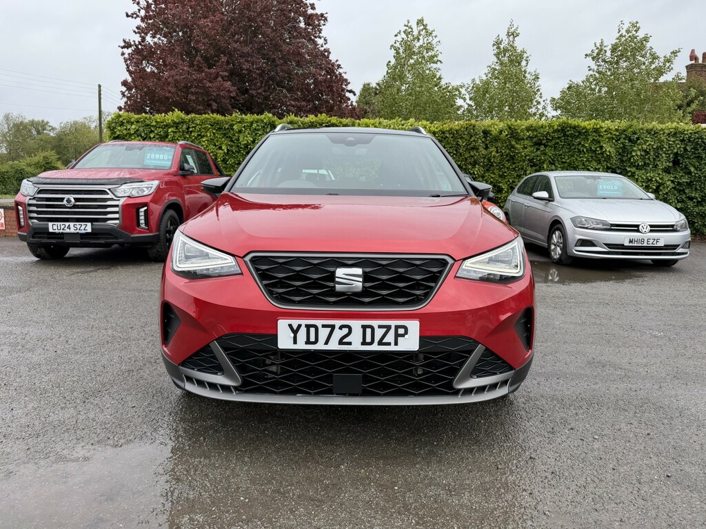 Seat Arona Suv 1.5 Tsi Fr Sport 2022 Red #2