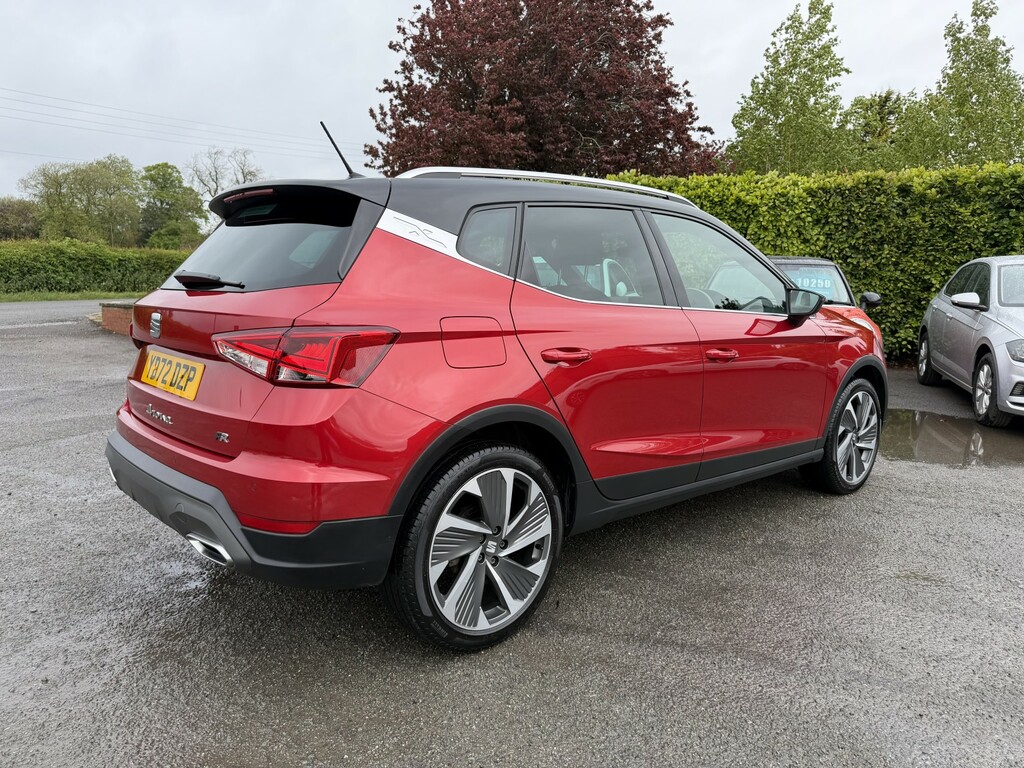 Seat Arona Suv 1.5 Tsi Fr Sport 2022 Red #6