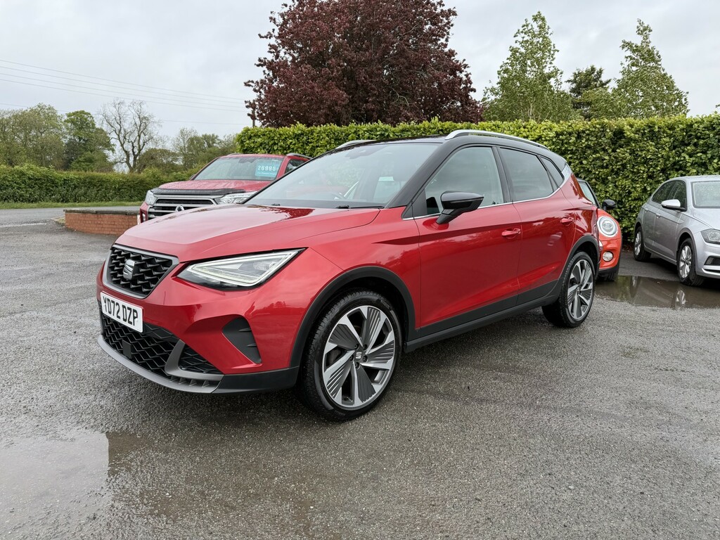 Seat Arona Suv 1.5 Tsi Fr Sport 2022 Red #3