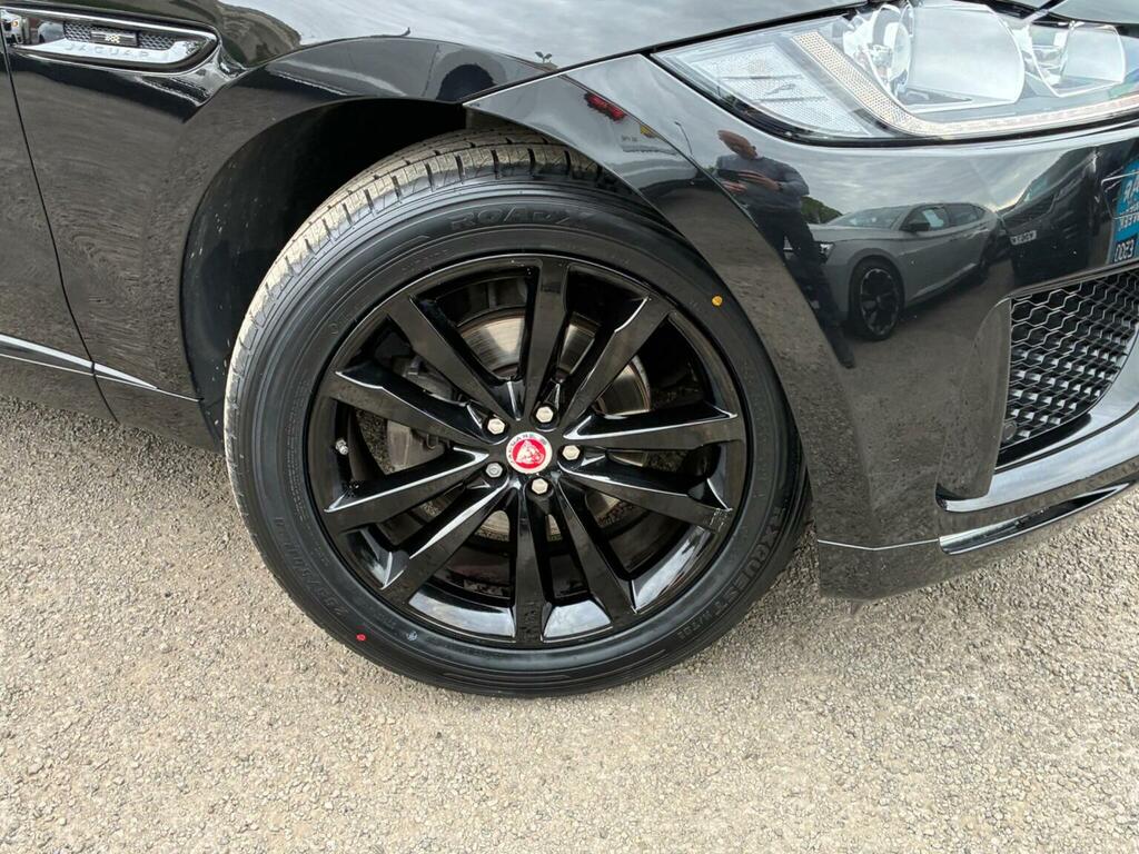 Jaguar F-Pace Suv 2.0 D180 Chequered Flag Awd Euro 6 Ss MF20NTD Black #6