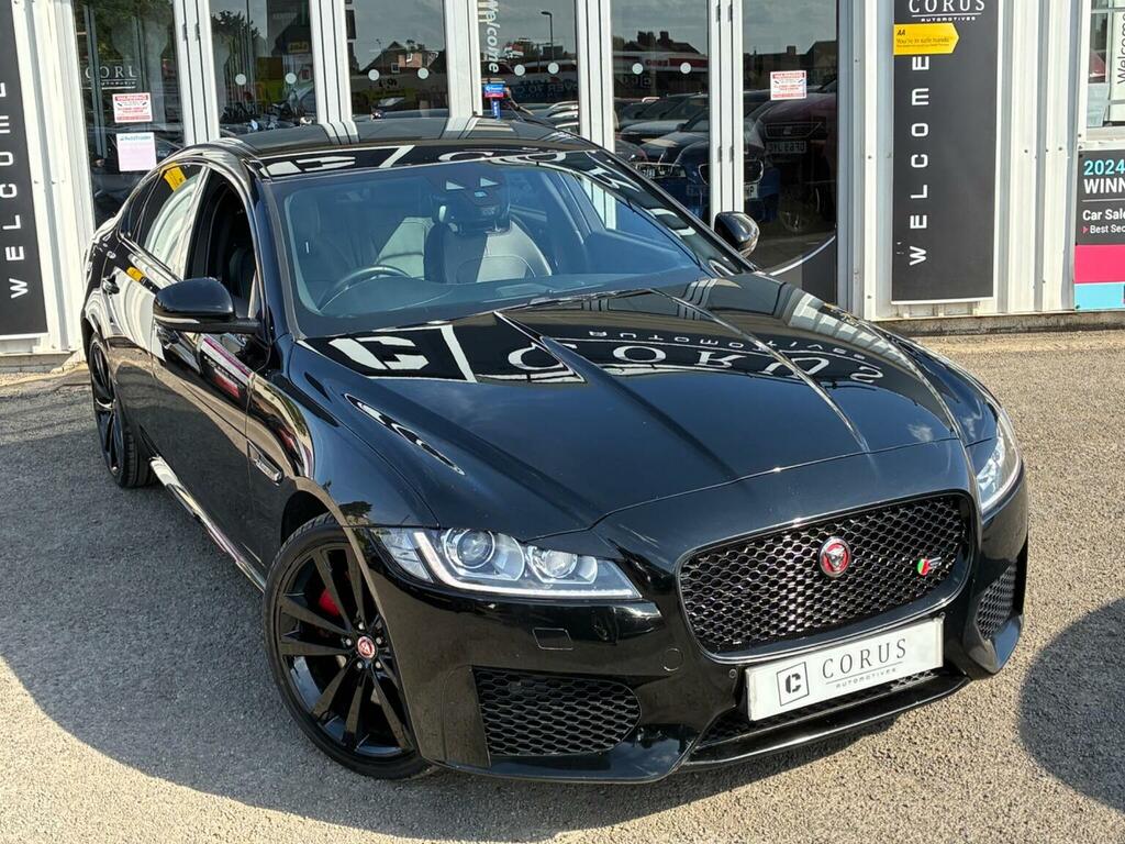 Jaguar XF Saloon 3.0D V6 S Euro 6 Ss 201767 OE67AZA Black #5