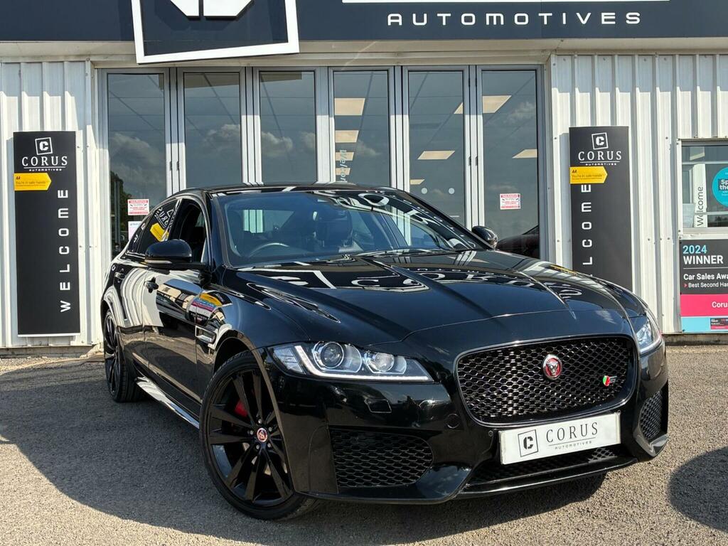 Jaguar XF Saloon 3.0D V6 S Euro 6 Ss 201767 OE67AZA Black #4