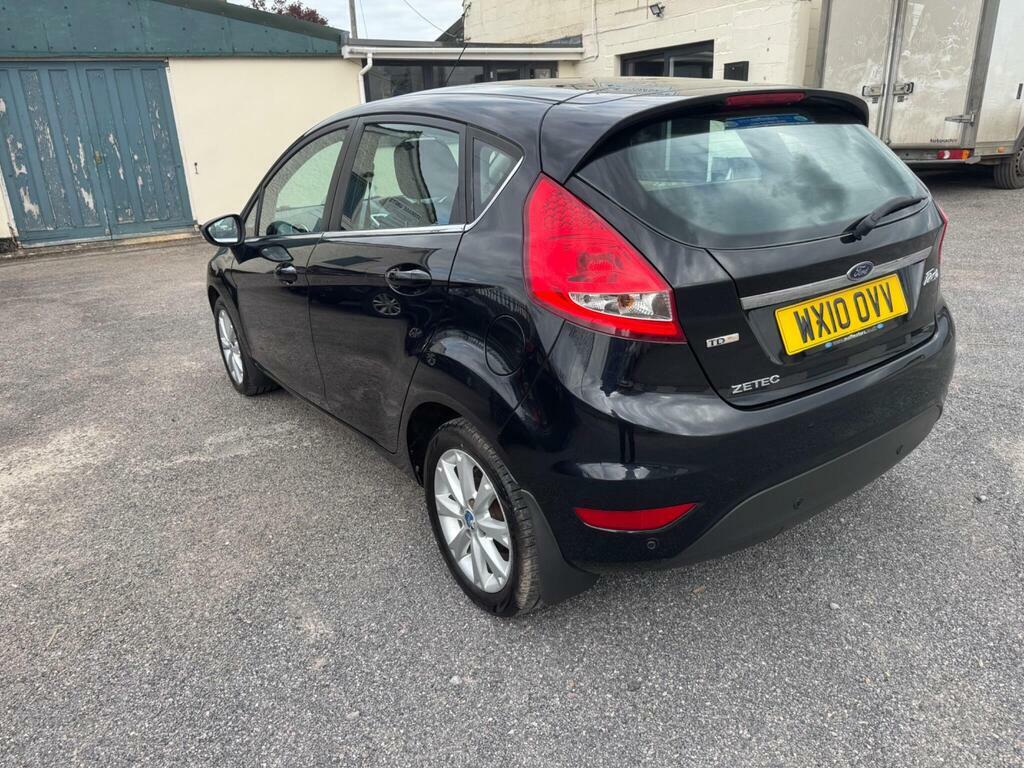 Ford Fiesta 1.4 Tdci Zetec Black #4