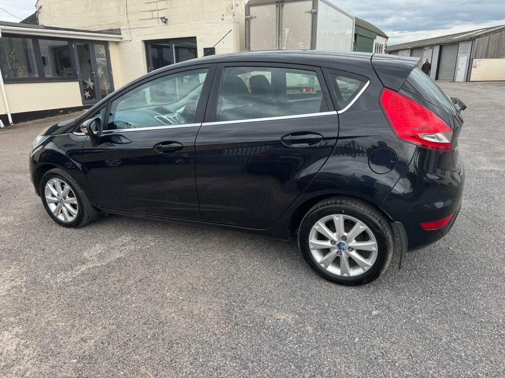 Ford Fiesta 1.4 Tdci Zetec Black #3