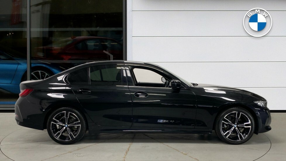 BMW 3 Series 320I Sport Saloon YC25VEM Black #3