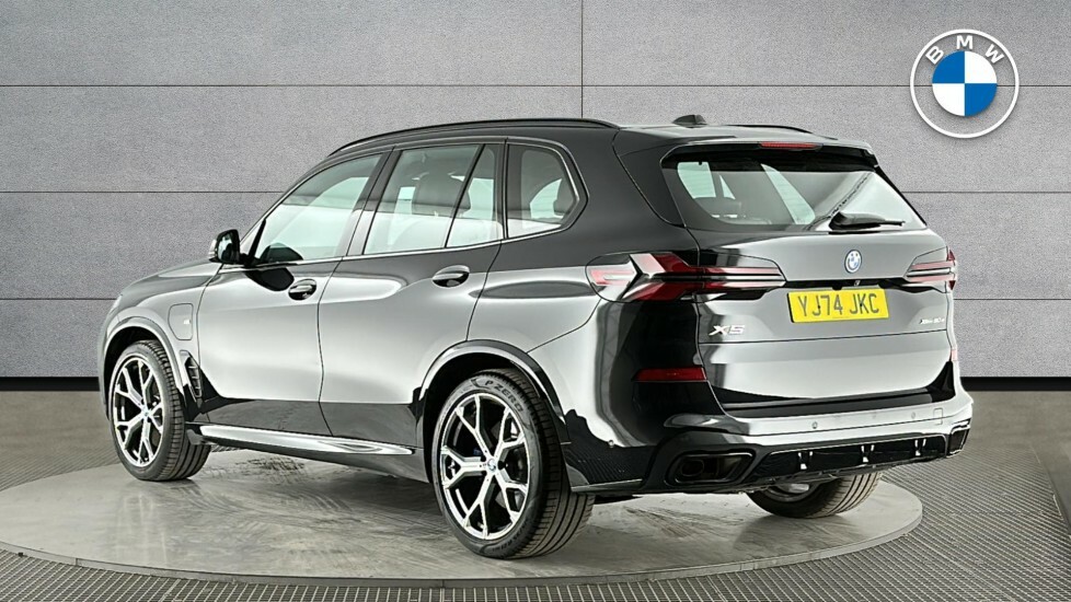 BMW X5 X5 Xdrive50e M Sport YJ74JKC Black #2