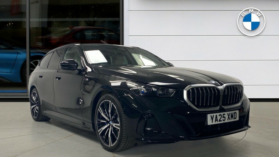 BMW 5 Series 530E M Sport Touring Black