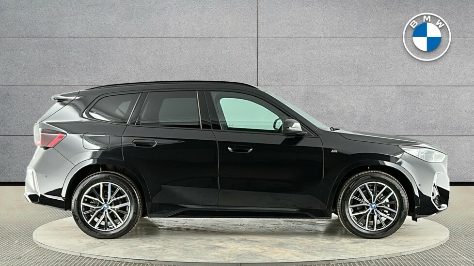 BMW iX1 Ix1 Edrive20 M Sport YH75VFP Black #3