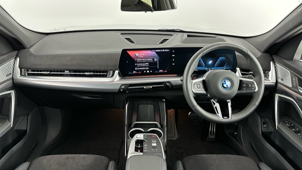 BMW iX2 Ix2 Edrive20 M Sport YH75WWK Grey #4