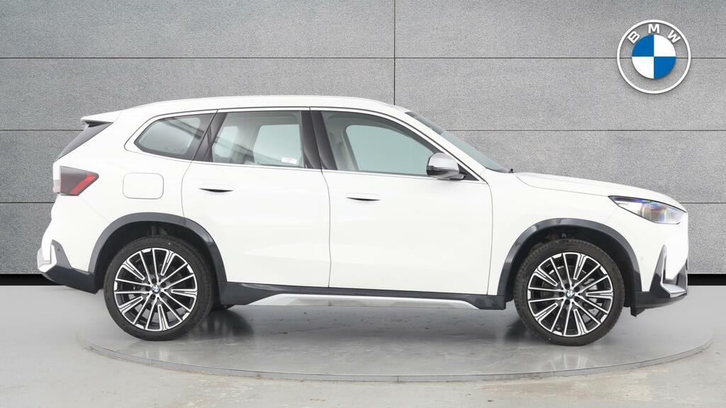 BMW X1 X1 Xdrive23i Xline YB72KOV White #3