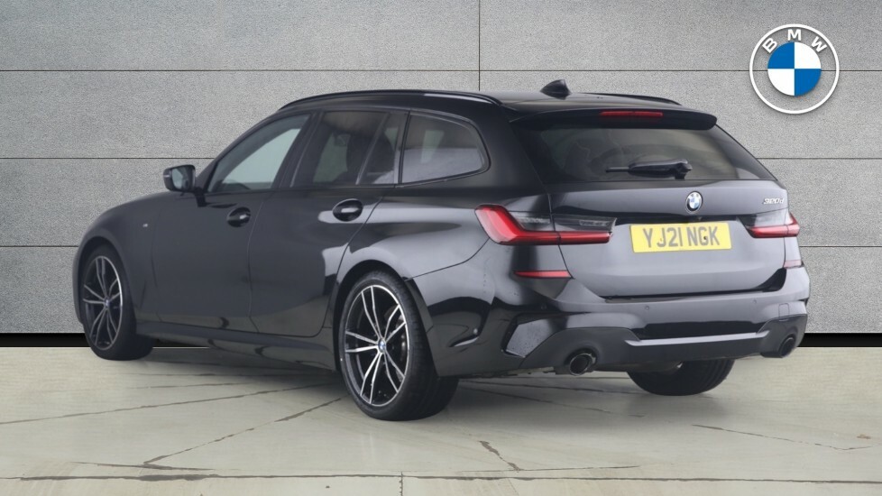 BMW 3 Series 320D M Sport Touring YJ21NGK Black #2