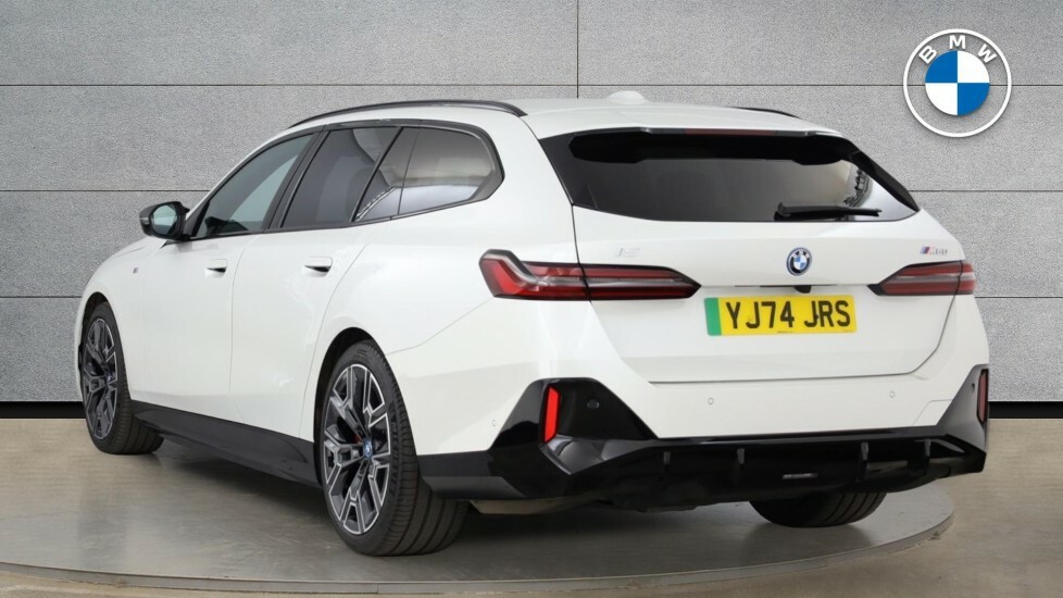 BMW i5 I5 M60 Xdrive Touring White #2
