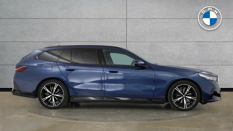 BMW 5 Series 530E M Sport Touring YH75CDN Blue #3