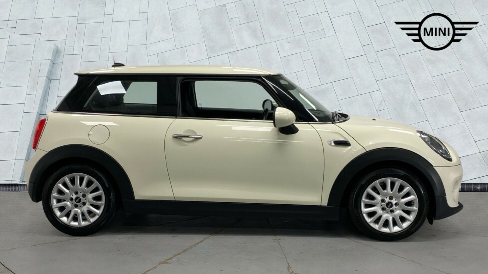 Mini Hatch Cooper 3-Door Hatch White #3