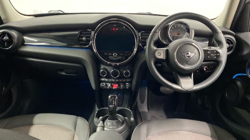 Mini Hatch 5-Door Hatch Cooper Classic VO72ULU Silver #4