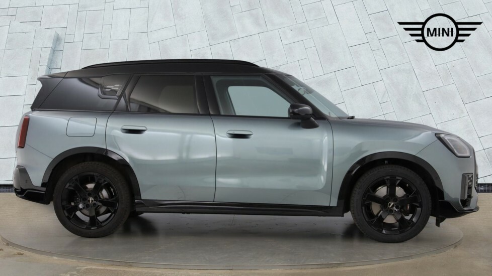 Mini Countryman Countryman C YB25VMA Green #3