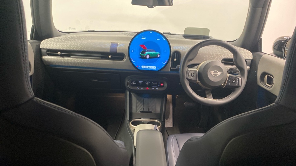 Mini Hatch Cooper C VK74YKW Green #4