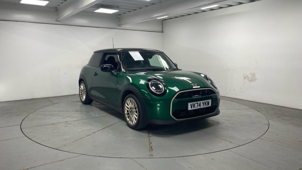 Mini Hatch Cooper C Green