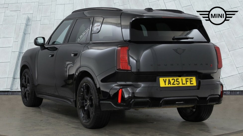 Mini Countryman Countryman S All4 YA25LFE Black #2