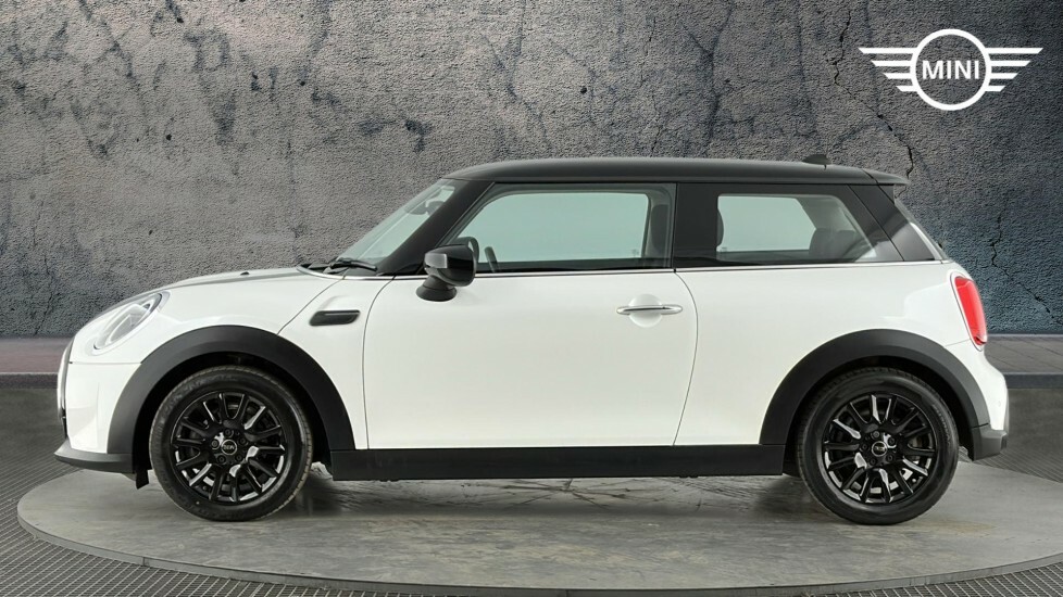 Mini Hatch 3-Door Hatch Cooper Classic VK73KHD White #3