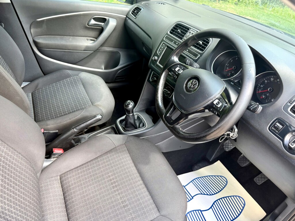 Volkswagen Polo 1.2 Tsi Match Edition Hatchback FY67HFM Black #3