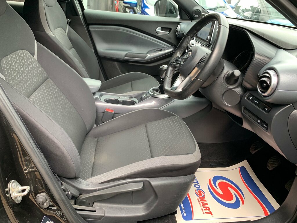 Nissan Juke 1.0 Dig-t N-connecta Suv Euro 6 WN22KGY Black #6