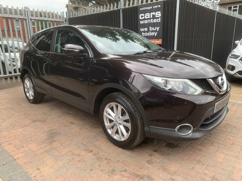 Nissan Qashqai 1.2 Dig-t Acenta Premium Suv 2Wd MY10DJC Black #2