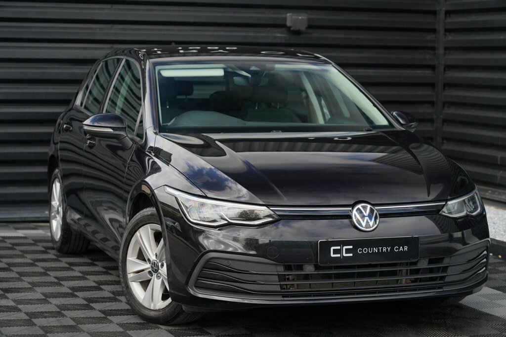 Volkswagen Golf 1.0 Tsi Life Euro 6 Ss SG21XVW Black #2