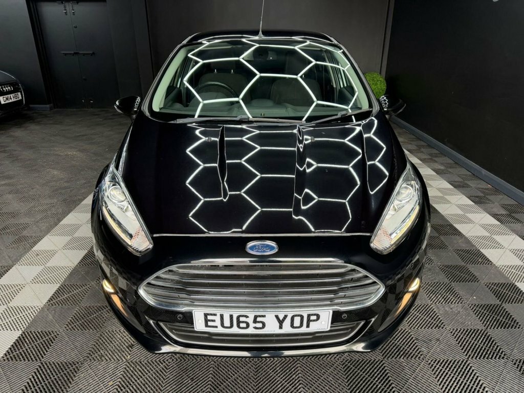 Ford Fiesta 1.0T Ecoboost Titanium Hatchback Black #6