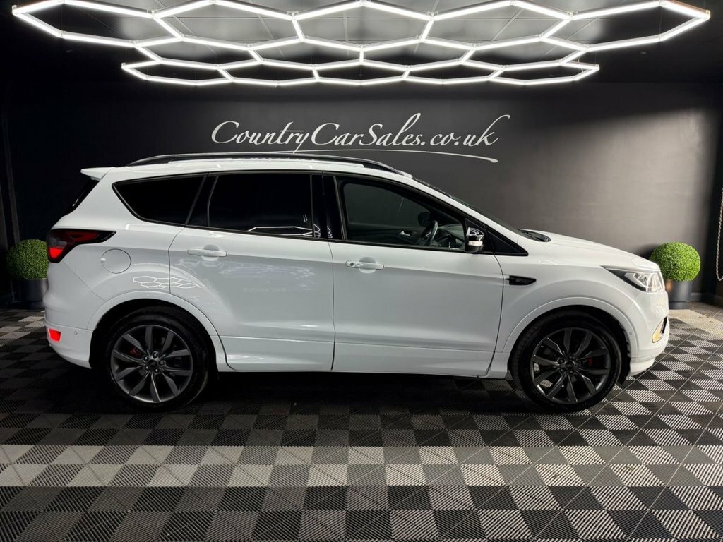 Ford Kuga 2.0 Tdci Ecoblue St-line Edition Suv Ma White