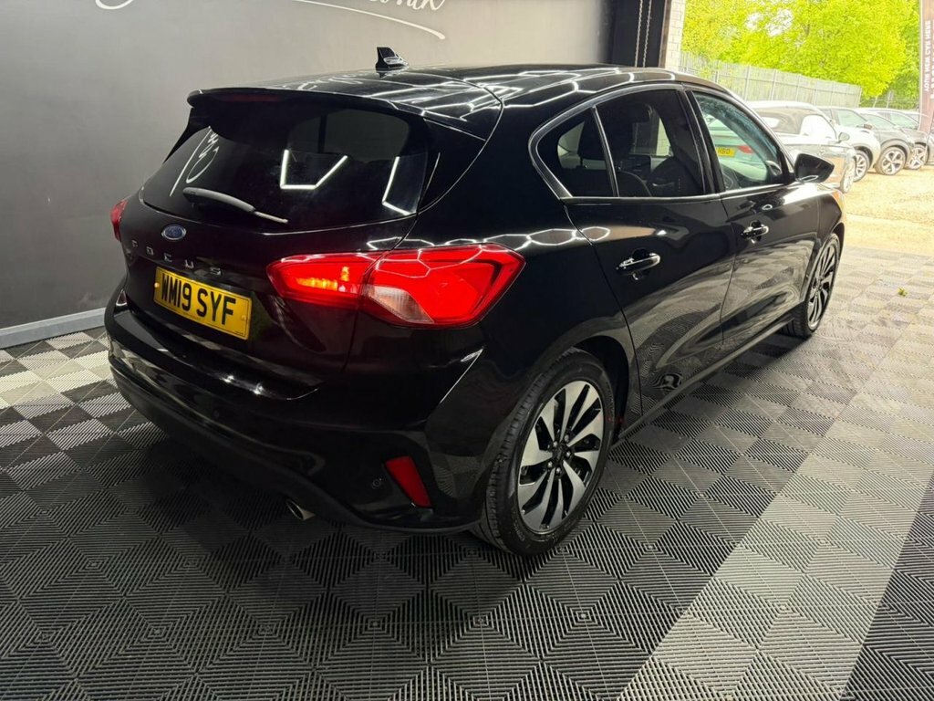 Ford Focus 1.0T Ecoboost Zetec Hatchback Eu WM19SYF Black #5