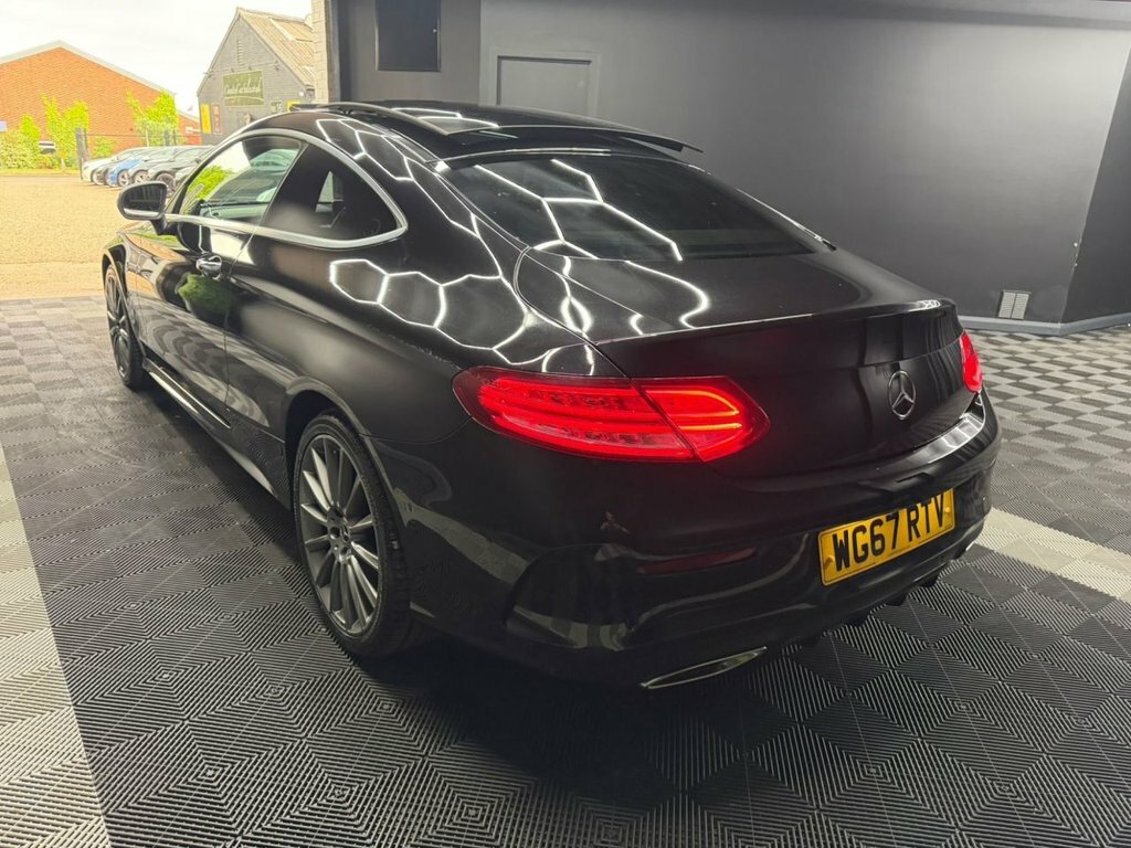 Mercedes-Benz C Class 2.0 C200 Amg Line Premium Coupe G-tro WG67RTV Black #4